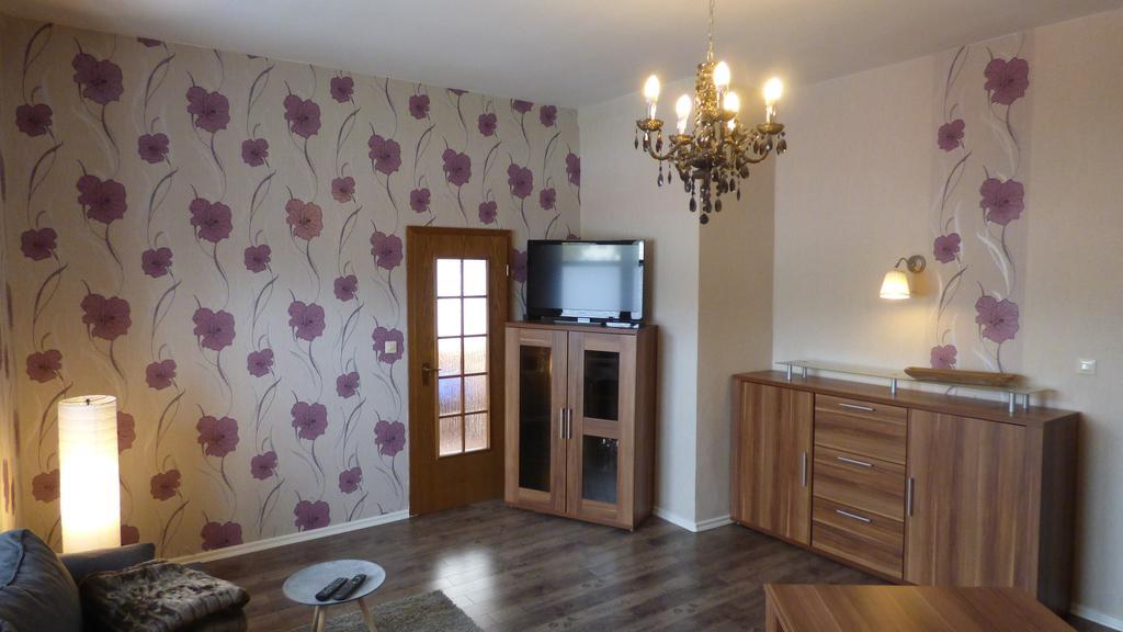 Ferienwohnung Baars บัดซัคซา ภายนอก รูปภาพ